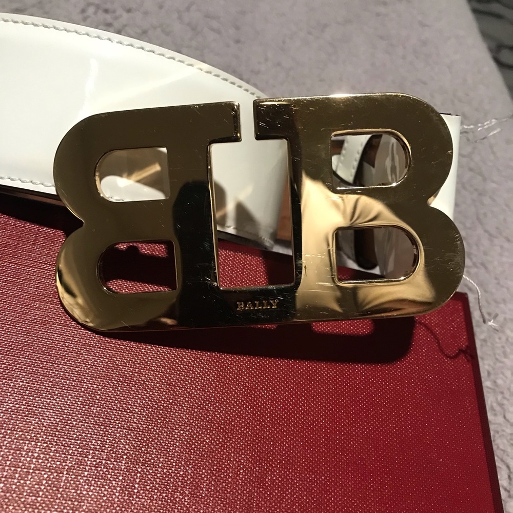 Bally Belt